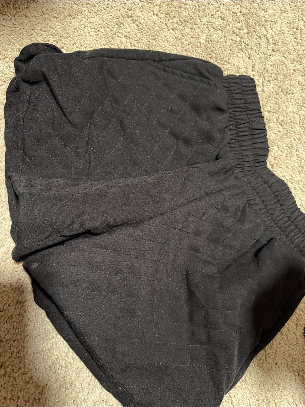 Forever 21 Black Quilted Elastic-Waist Women's Shorts